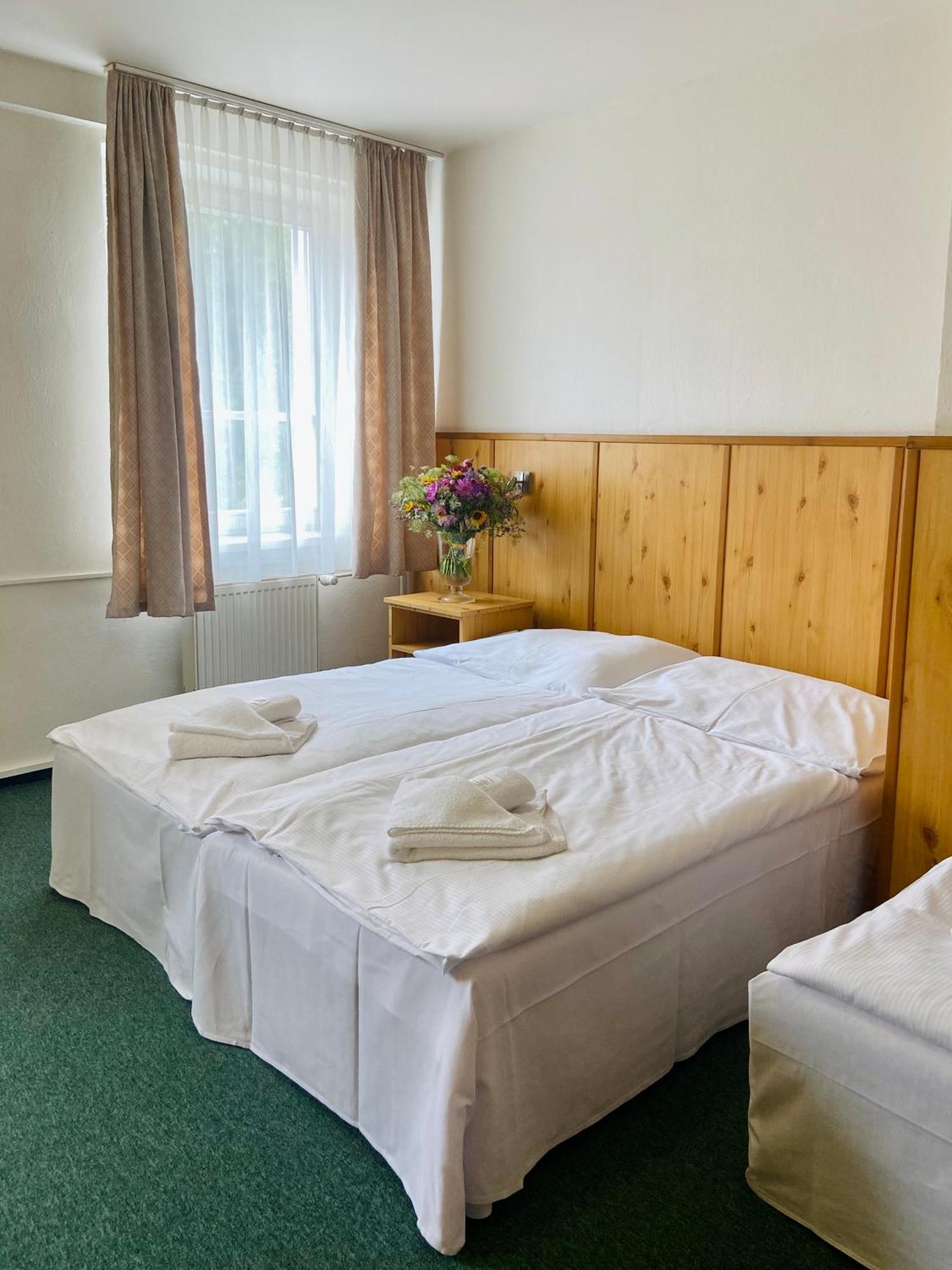 Hotel Dumbier Brezno Extérieur photo